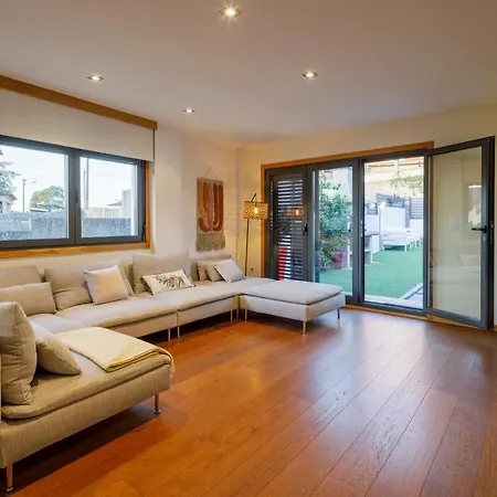 Casa De Ensueno En El Castro De Y Centrica By Prishomes * Βίγκο