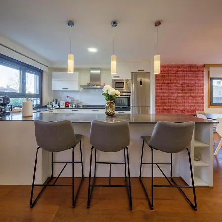 Casa De Ensueno En El Castro De Y Centrica By Prishomes Holiday home